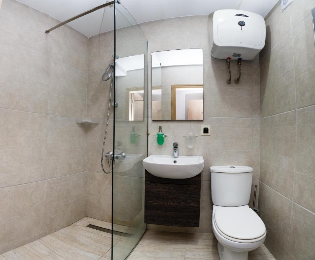 Colinele Aurii Cimislia Hotel Buitenkant foto
